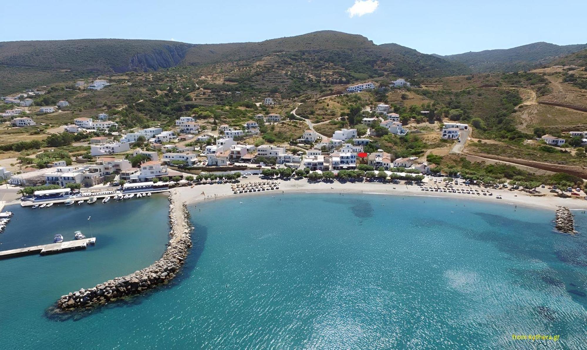 Sea Urchin Apartments 2Nd Floor Agia Pelagia  Bagian luar foto