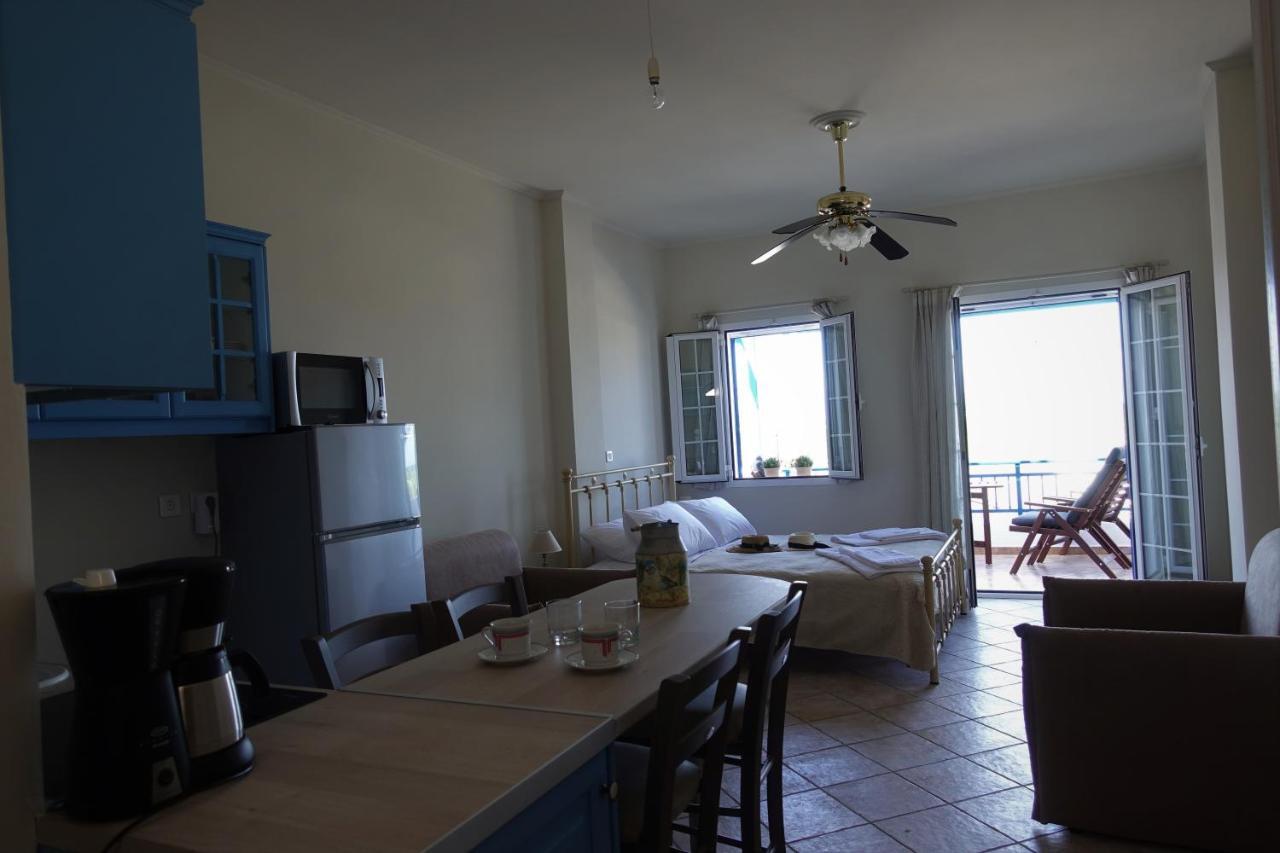 Sea Urchin Apartments 2Nd Floor Agia Pelagia  Bagian luar foto